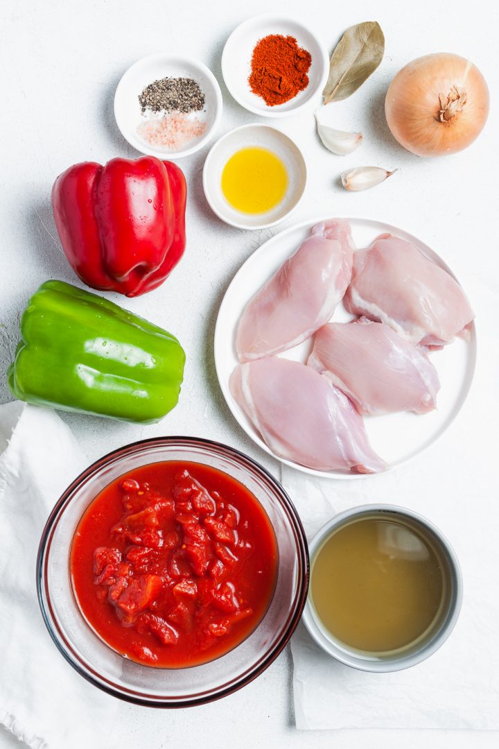 ingredients for Basque chicken laid out in individual bowls