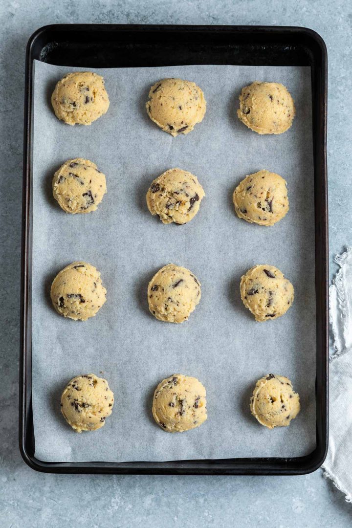 unbaked dough on tray ready to be baked