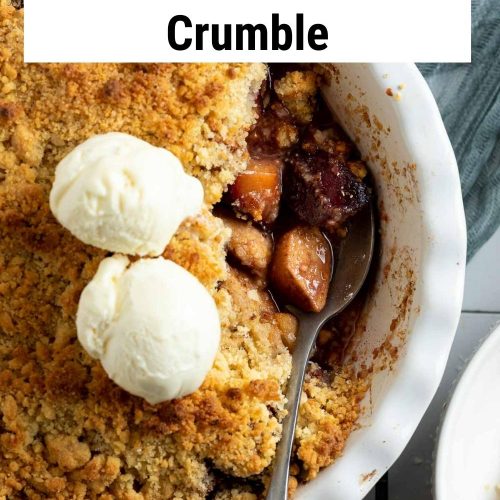 close up of crumble with text overlay to create pin for pinterest