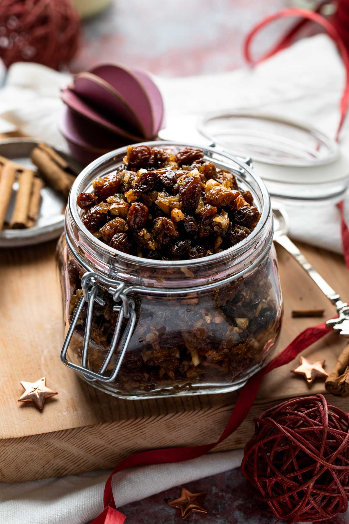 Side view of a jar of Christmas mincemeat.