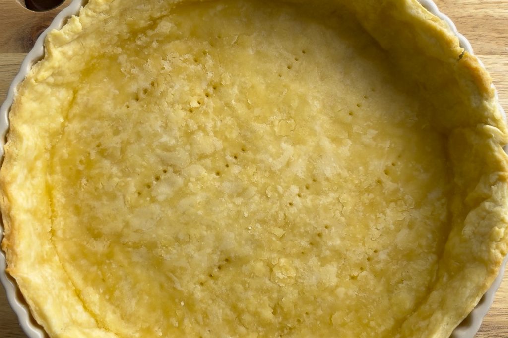 The blind baked pastry.