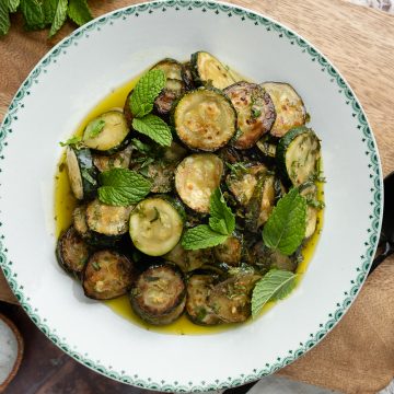 Italian fried courgettes (zucchini alla Scapece) on a plate.