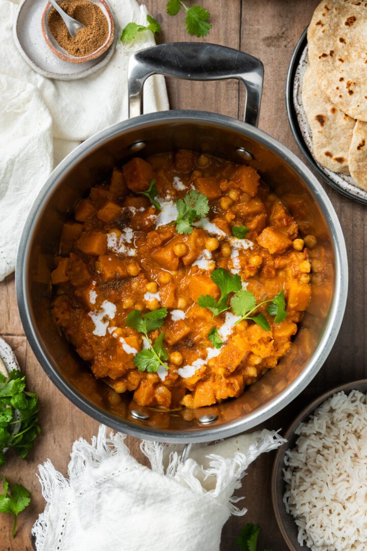 A saucepan of the cooked chickpea and butternut squash curry.